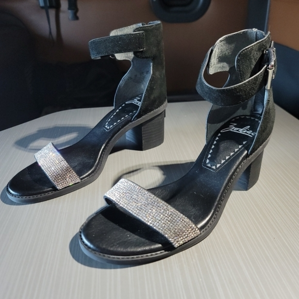 Zodiac Ilsa Black & Rhinestoned Heels‎ Women's Sizes 7, 9.5 NWOT